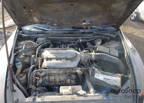 2003 Honda Accord 3.0 Ex from USA, damaged, VIN 1HGCM66583A011982